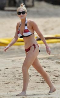 Gemma Merna feet photo thumbnail