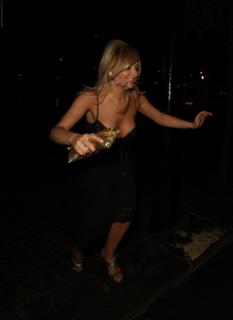Gemma Merna feet photo thumbnail