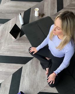 Gemma Merna feet photo thumbnail