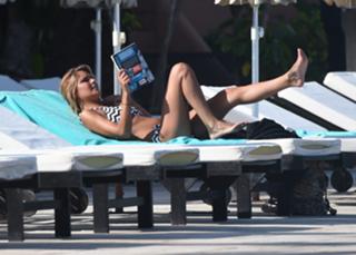 Gemma Oaten feet photo 15