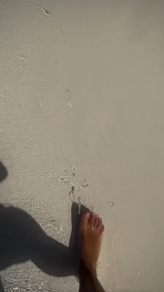 Gemma Owen feet photo 1