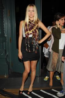 Gemma Ward feet photo 3