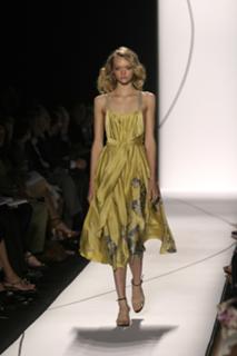 Gemma Ward feet photo 12