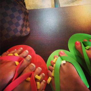Gena Lee Nolin feet photo thumbnail