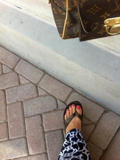 Gena Lee Nolin feet photo thumbnail