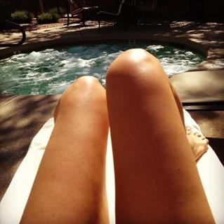 Gena Lee Nolin feet photo thumbnail