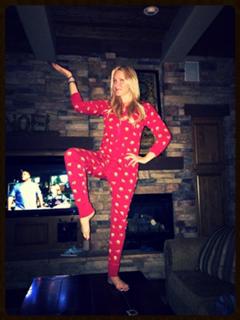 Gena Lee Nolin feet photo thumbnail