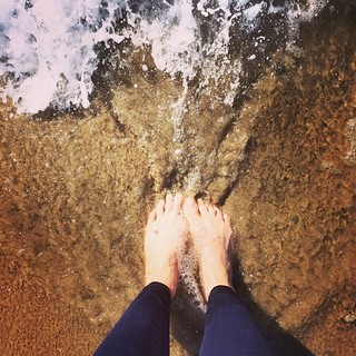 Gena Lee Nolin feet photo thumbnail