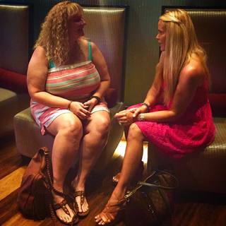 Gena Lee Nolin feet photo thumbnail