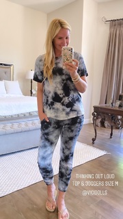 Gena Lee Nolin feet photo thumbnail