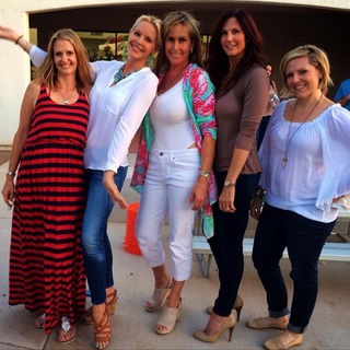 Gena Lee Nolin feet photo thumbnail