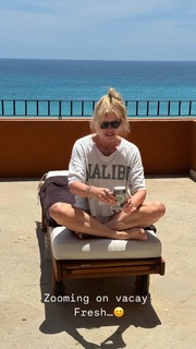 Gena Lee Nolin feet photo thumbnail