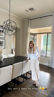 Gena Lee Nolin feet photo thumbnail