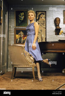 Gena Rowlands feet photo 12