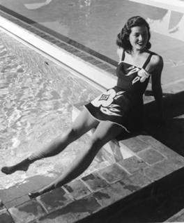 Gene Tierney feet photo 18