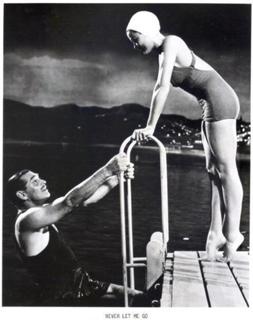 Gene Tierney feet photo 12
