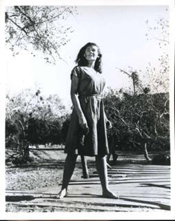 Gene Tierney feet photo 10