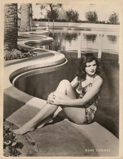 Gene Tierney feet photo 10