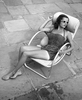 Gene Tierney feet photo 6