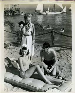 Gene Tierney feet photo 20