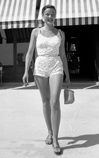 Gene Tierney feet photo 16