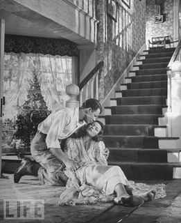 Gene Tierney feet photo 6