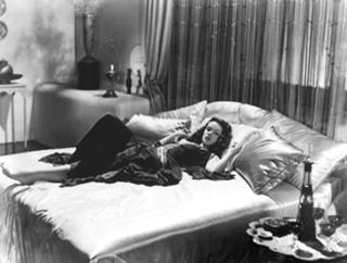 Gene Tierney feet photo 5