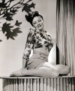 Gene Tierney feet photo 2