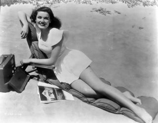 Gene Tierney feet photo 1