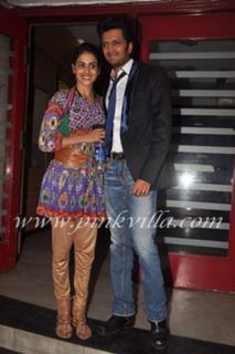 Genelia Deshmukh feet photo thumbnail