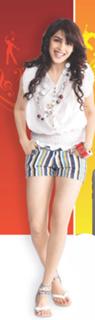 Genelia Deshmukh feet photo thumbnail
