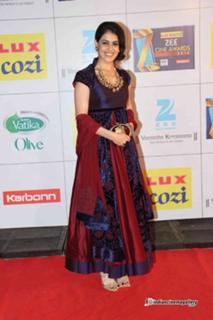Genelia Deshmukh feet photo thumbnail