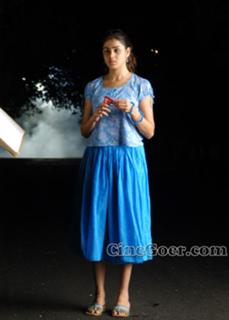 Genelia Deshmukh feet photo thumbnail
