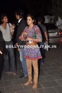 Genelia Deshmukh feet photo thumbnail