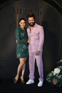 Genelia Deshmukh feet photo thumbnail