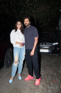 Genelia Deshmukh feet photo thumbnail