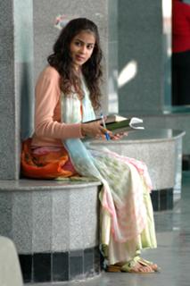 Genelia Deshmukh feet photo thumbnail