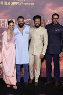 Genelia Deshmukh feet photo 4
