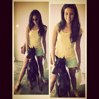 Genesis Rodriguez feet photo thumbnail