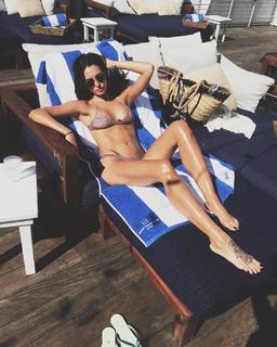 Genesis Rodriguez feet photo thumbnail