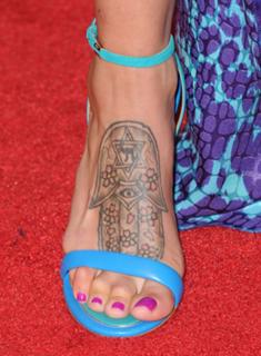 Genesis Rodriguez feet photo thumbnail