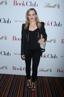 Geneva Carr feet photo 10
