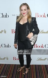 Geneva Carr feet photo 2