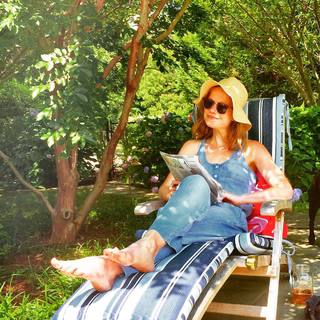 Genevieve Angelson feet photo 3