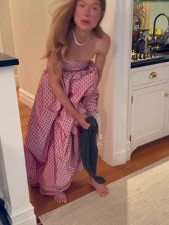 Genevieve Angelson feet photo 12