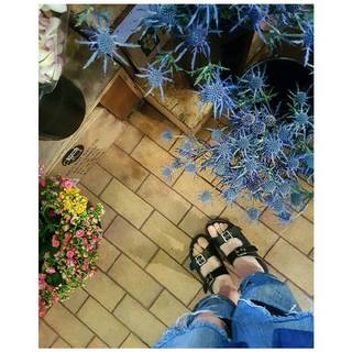 Genevieve Buechner feet photo 11