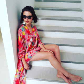 Genevieve Gaunt feet photo 5