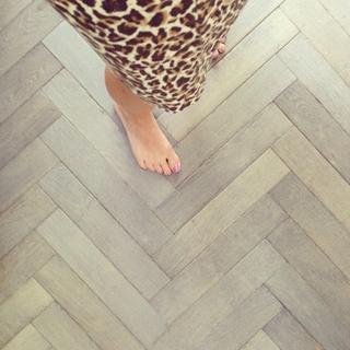 Genevieve Gorder feet photo thumbnail