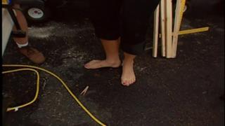 Genevieve Gorder feet photo thumbnail