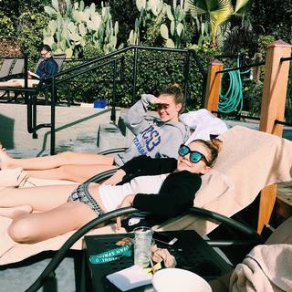 Genevieve Hannelius feet photo thumbnail